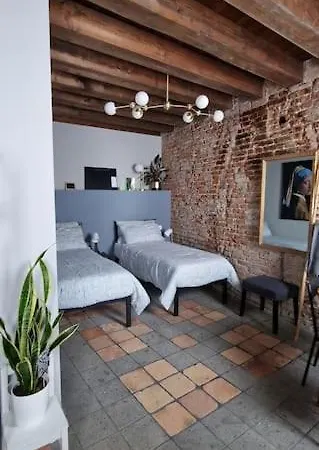 Storico Fronte Piazza In Borgo Portello Appartement *