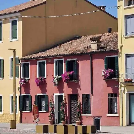 Appartement Storico Fronte Piazza In Borgo Portello *